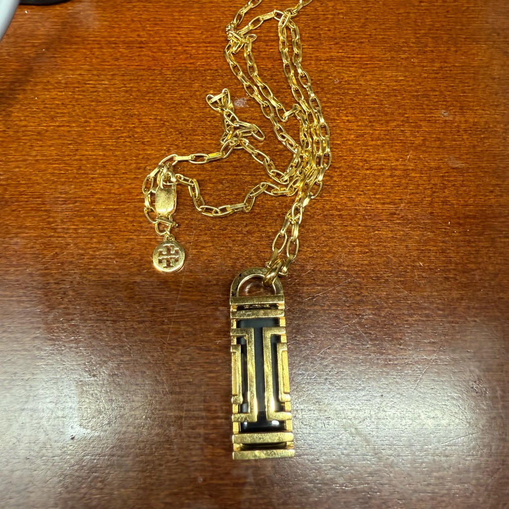 Newer Tori Burch Fitbit Necklace And Fitbit